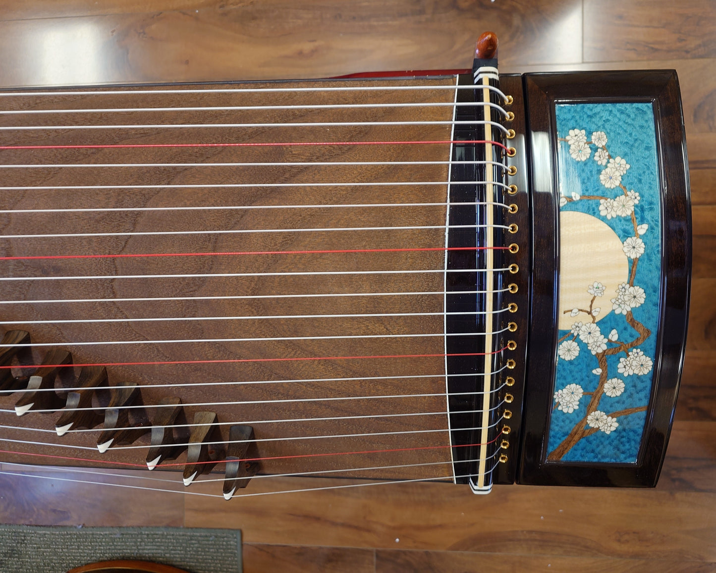 Scarlet Bird Zhuque "Melody of Ocean" Guzheng