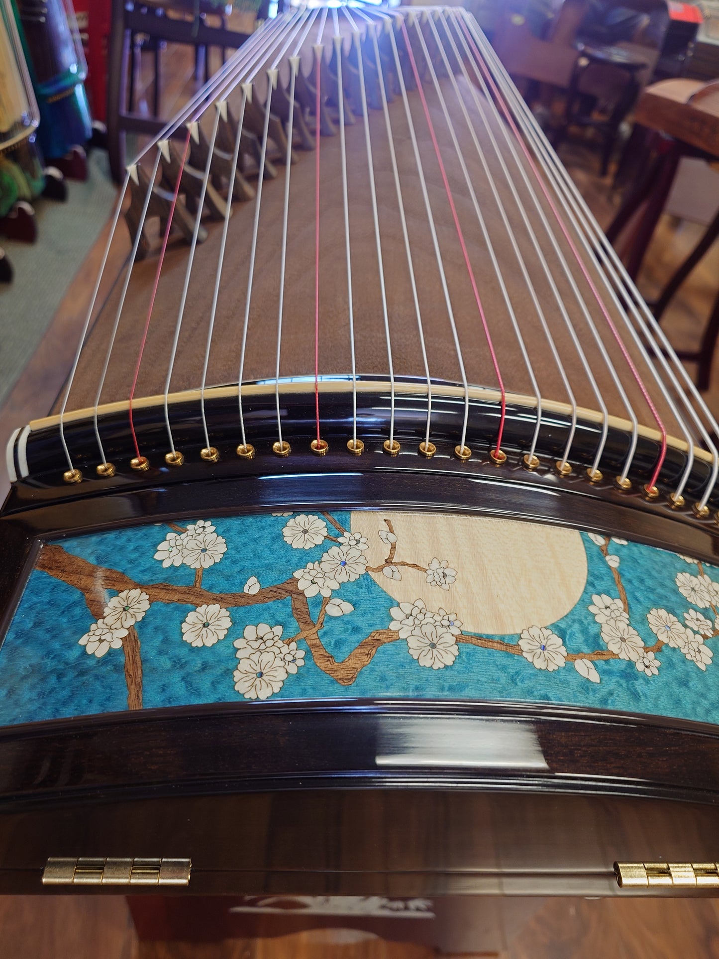 Scarlet Bird Zhuque "Melody of Ocean" Guzheng