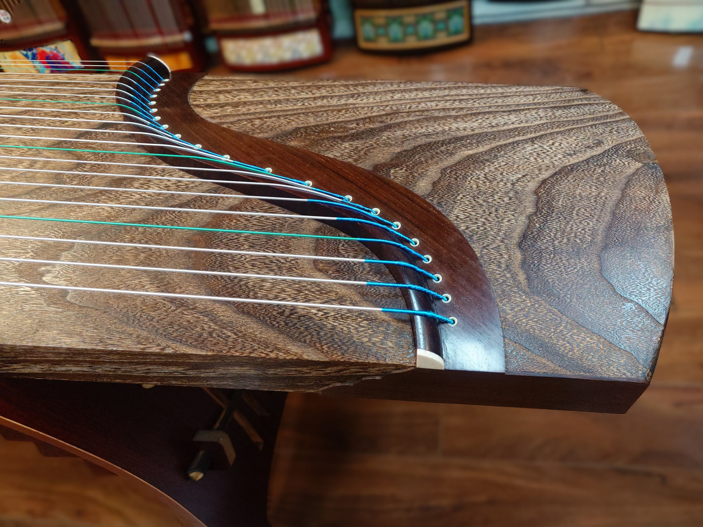 Mishimaya Collection 50-year old Paulownia Guzheng (Made in Japan) 三島屋