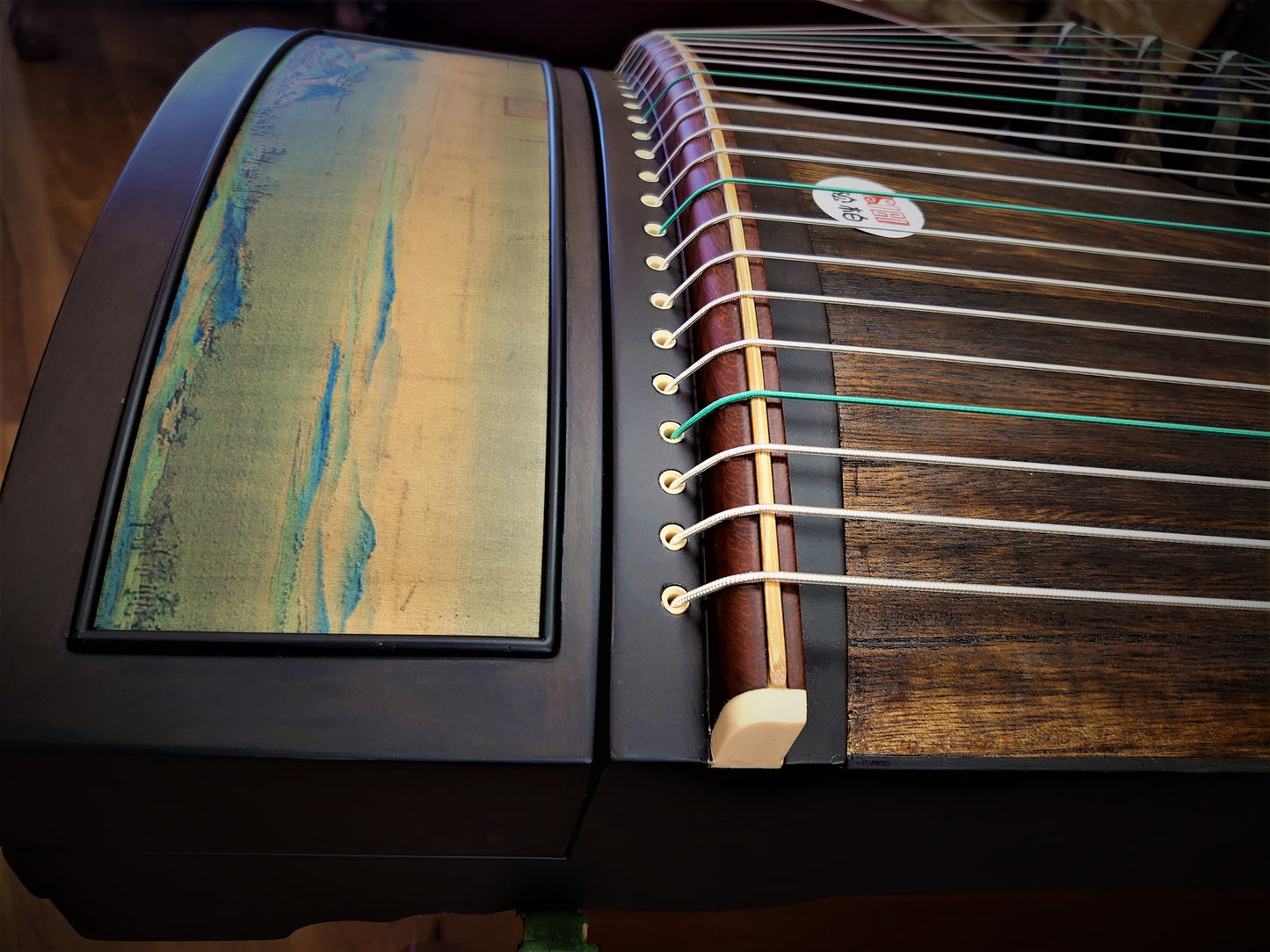 Songbo Madagascar Rosewood "A Thousand Li of Rivers and Mountains" Guzheng