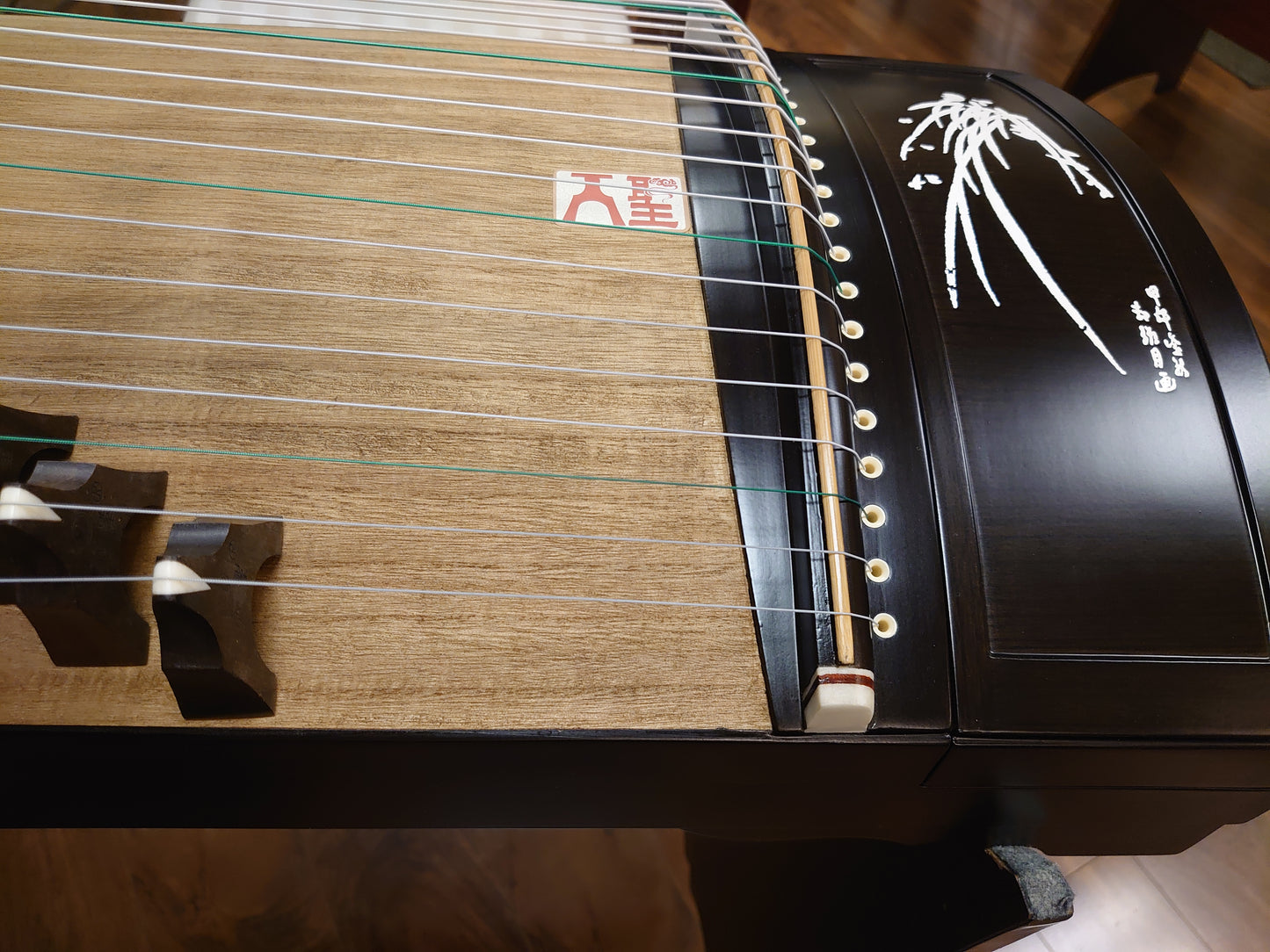 Tiansheng Professional Blackwood Guzheng with Bone Powder Inlay "Noble"